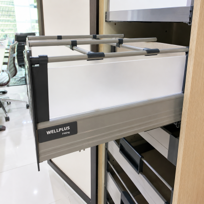 Tandem Box with Acrylic Panels