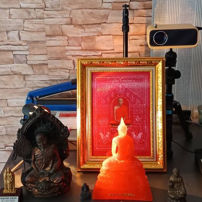 หลวงพ่อโสธร เรซิ่น ผสมสไบห่มหลวงพ่อ 