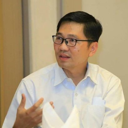 คุณพรชัย รัตนตรัยภพ กรรมการผู้จัดการบริษัท ให้สัมภาษณ์ มติชน เรื่องแนวทางให้การช่วยเหลือผู้ประกอบการเอสเอ็มอีในช่วงโควิท