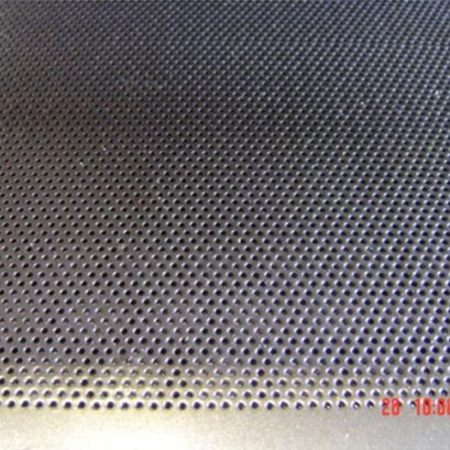 เหล็กแผ่นเจาะรู