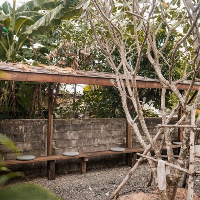 คาเฟ่อุบล