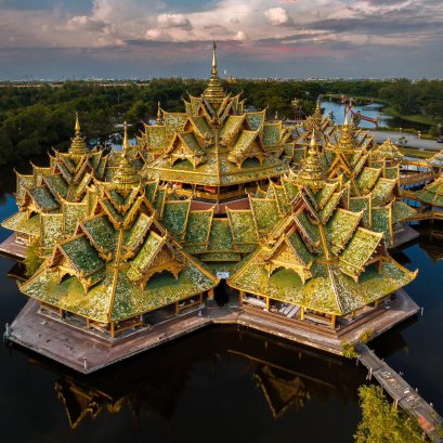 004PVT	Maeklong Railway +  Ancient City + Lunch + Guide