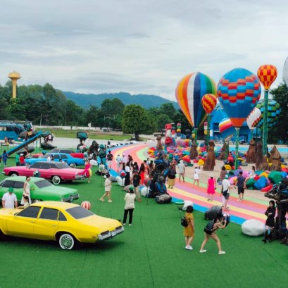 021PVT	 Lighting Art & Balloon Museum + Local Lunch  +  Guide