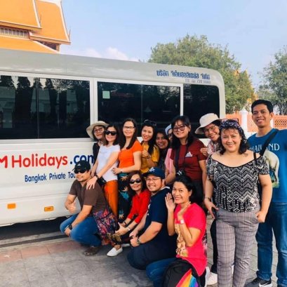 Car Rentals With Personal Driver