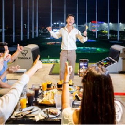 Team Building at Top Golf  