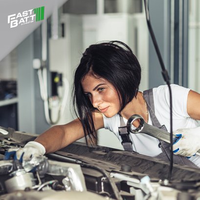 เคล็ดลับการดูแลรถยนต์ที่สำคัญที่ผู้หญิงทุกคนควรรู้