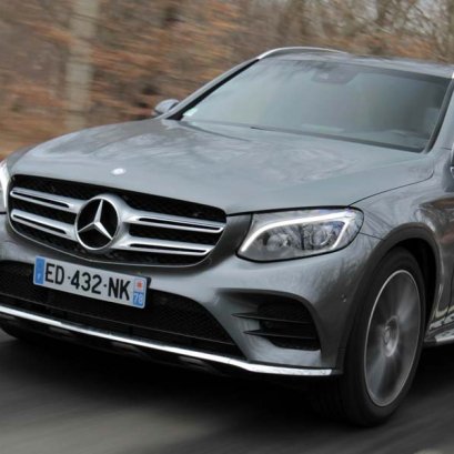 เปลี่ยนแบตเตอรี่ BENZ GLC 250d แบตหมด ราคาถูก ติดตั้ง ฟรี!