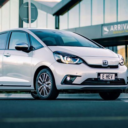 เปลี่ยนแบตเตอรี่ Jazz e:HEV  แบตหมด ราคาถูก ติดตั้ง ฟรี!