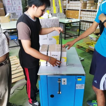 จัดส่งเครื่องรัดกล่อง รุ่น WE-801DU บริษัทขนส่ง Flash Express