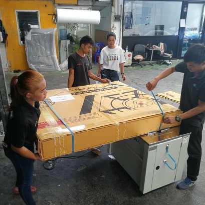 จัดส่งเครื่องรัดกล่อง CHALI รุ่น JN-740 คุณตั๊ก สายไหม