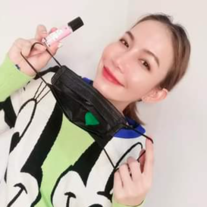 หอมละมุล สดชื่น แค่กลิ้งบนแมสก์ หอมสดชื่นยาวนาน