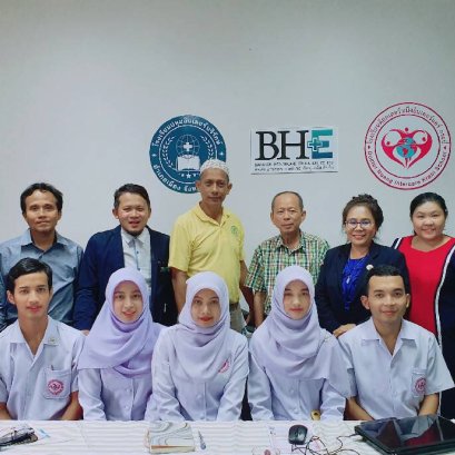 คุณวสุ เซ็นสม คุณมารุต เมฆลอย และคณะจากTMTA มาเยี่ยมโรงเรียน ฮาลาล เนอร์สซิ่งโปรแกรม