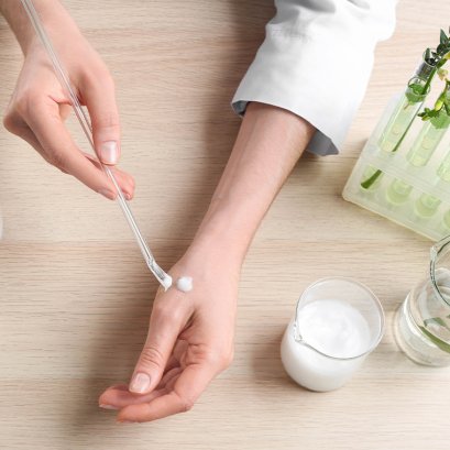 สร้างแบรนด์ครีมอย่างมืออาชีพ เลือกโรงงานผลิตครีมอย่างไรให้สำเร็จ