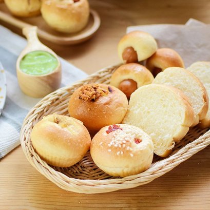 Outsource Bakery VS. ทำเบเกอรี่เอง เลือกแบบไหนดี ?