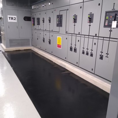 แผ่นยางฉนวนไฟฟ้า