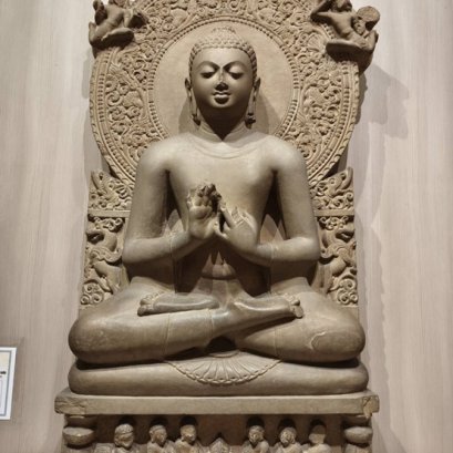 พระพุทธปฏิมาธรรมจักรมุทรา