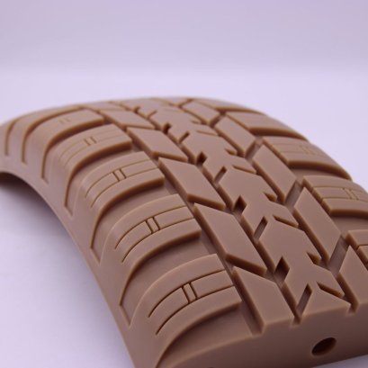 งานต้นแบบ ลายดอกยางรถยนต์