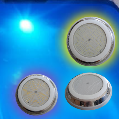 การใช้โคมไฟสระว่ายน้ำ