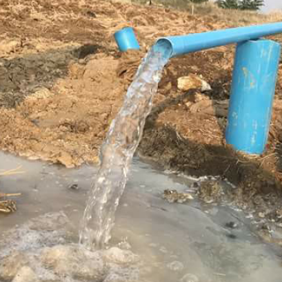 ควรใช้น้ำอะไรเติมในสระว่ายน้ำ