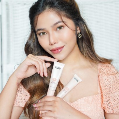 สมมง นะซิส กับตำแหน่ง รางวัลสินค้าขายดี ความนิยมสูงสุดจาก EVEANDBOY BEST SELLING AWARD 2021 ในหมวด Best Moisture Primer 