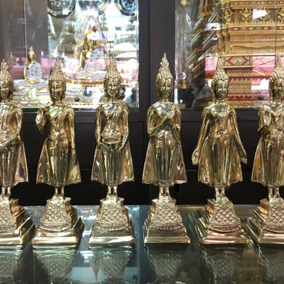 พระวันอาทิตย์ จันทร์ พุธ ศุกร์ เปิดโลก ห้ามสมุทร 3&quot;