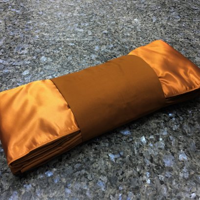 ไตรครองมิสลิน สีแก่นบวร