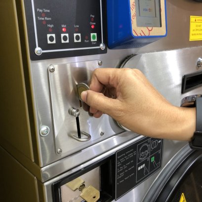 เครื่องซักผ้าหยอดเหรียญ แบรนด์ไทย Image Smart Laundry ร้านสะดวกซัก 