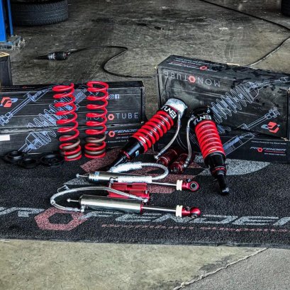 โช๊ค Profender TUNE Series ใหญ่สุด ตัวท็อปสุด ใส่รถ TOYOTA FORTUNER