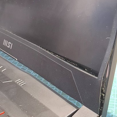 MSI GF66 Katana บานพับโยก กรอบจอปูด ซ่อมได้แบบไม่ต้องเปลี่ยนอะไหล่