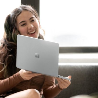 ซ่อม Surface ราคาถูก คุ้มจริงไหม?