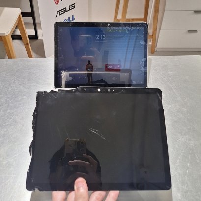 Surface Pro 7 จอแตกบ๊อยบ่อย