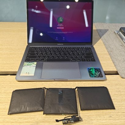 macbook แบตเตอรี่บวม