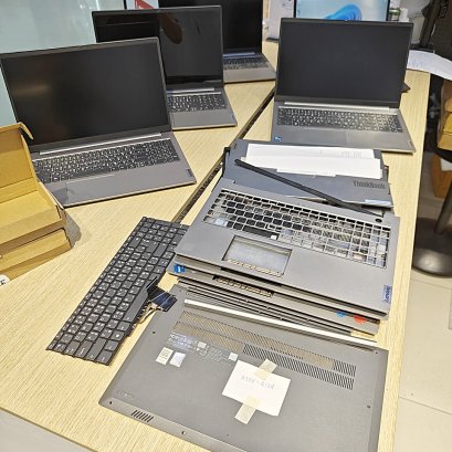 Lenovo ThinkBook 15 G2 บอดี้แตก บริษัทที่ส่งมาซ่อมยกลอต