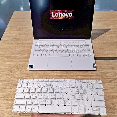 เปลี่ยนคีย์บอร์ด Lenovo Yoga Slim 7i