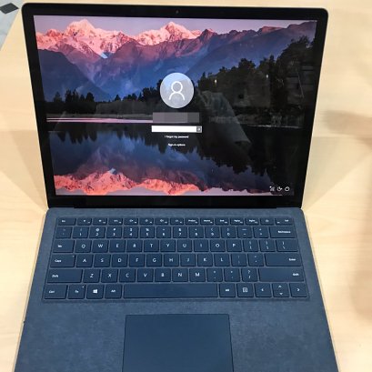 Surface Laptop เปิดไม่ติด