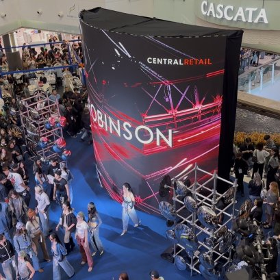 Robinson Super Jeans Week 2025 - Full Visual & Show Control System