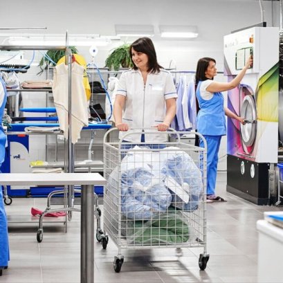 รถเข็นผ้า บางทีเรียกรถเข็นผ้าเปียก รถเข็นผ้าแห้ง มีแบบไหนบ้าง