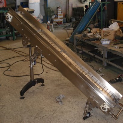 โซ่ลำเลียงบนโต๊ะ(Table top chain conveyor)