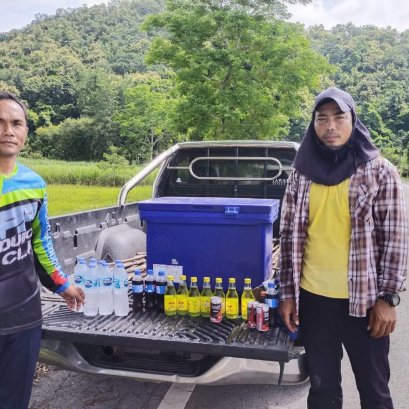 มอบเครื่องดื่มให้กรมทางหลวง