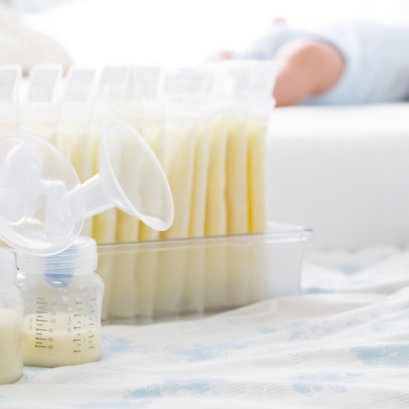 วิธีการเก็บรักษาน้ำนม และการใช้น้ำนม