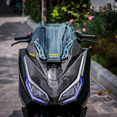 ชุดหน้าซิ่งFULL คาร์บอนผ้า"Italy" ลาย2เงา สำหรับ FORZA350 ปี2023-ปัจจุบัน