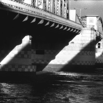 จำได้ว่า ตอนแสดงงานชุด เมืองกรุง เมืองเทพ ที่หอศิลป วังท่าพระ