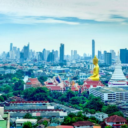 ขอให้เงินหมดไป แทนด้วยทองคำฝังเพชรเปี่ยมล้น