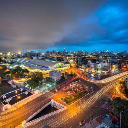 มองย้อนอดีตไม่สามารถทำนายล่วงหน้าได้แม่นยำ แต่จะช่วยเราเตรียมกายและใจให้เหมาะกับการรับมืออนาคตที่จะมาได้อย่างคลาดเคลื่อนน้อยที่สุด  เป็นกำลังใจให้ทุกๆคน รวมกระทั่งตัวกระผมเอง 