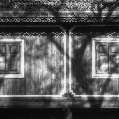 หน้าต่างที่รอวันเปิด  #infrared #film