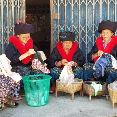 ผ้าปักเมี่ยนในจังหวัดน่าน ประเทศไทย