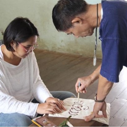 การเขียนอักษรล้านนา (ตั๋วเมือง) บ้านเลขที่ 9