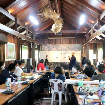 A few key things that can help a city become more creative and vibrant.