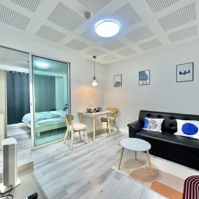 ให้เช่าสมาร์ท คอนโด วัชรพล (ห้องสวยตกแต่งใหม่ทั้งหมด)