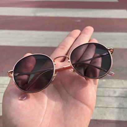 เลนส์เปลี่ยนสี (Photo lens)